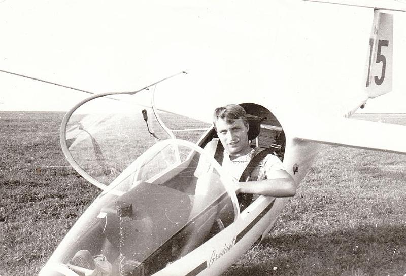 glider.JPG - Me after landing with VSO-10.